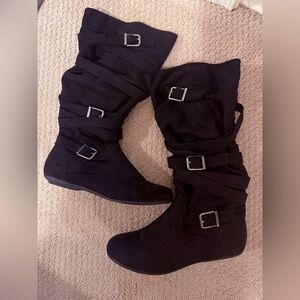 Women’s Black Buckle Strap Mid-Calf Boots